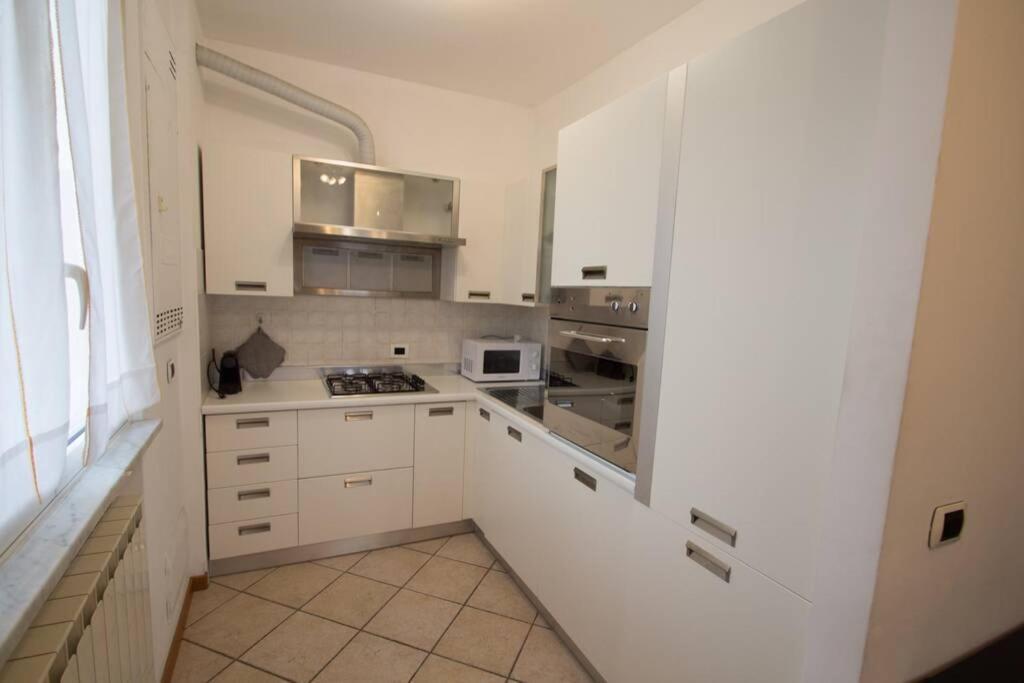 Appartamento Ristrutturato Con Terrazzo Varazze Extérieur photo